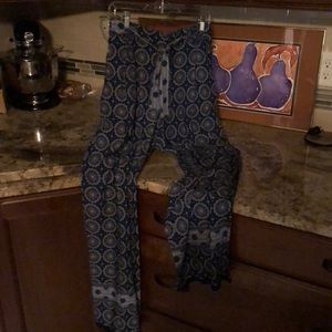 NWT Gorgeous Wide-leg flowy pants